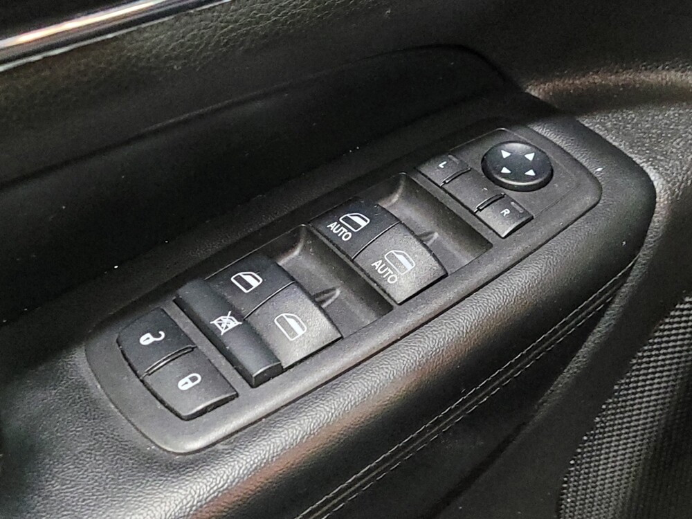 2019 Jeep Grand Cherokee in Allentown, PA 18103 - 18096808 27