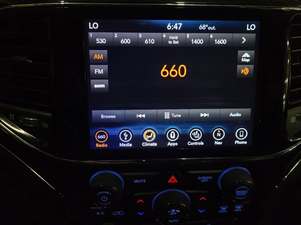 2019 Jeep Grand Cherokee in Allentown, PA 18103 - 18096808 25