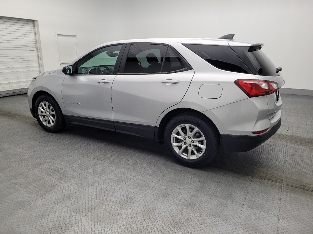 2020 Chevrolet Equinox in Pensacola, FL 32505 - 18096813 3