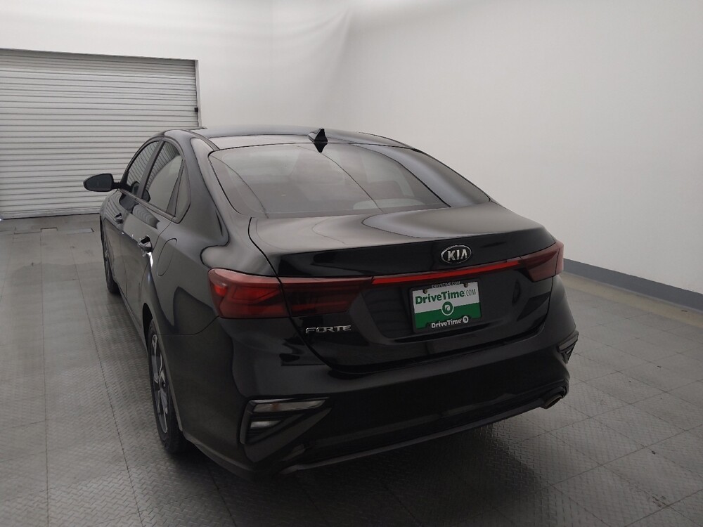2019 Kia Forte in Houston, TX 77074 - 18096815 6