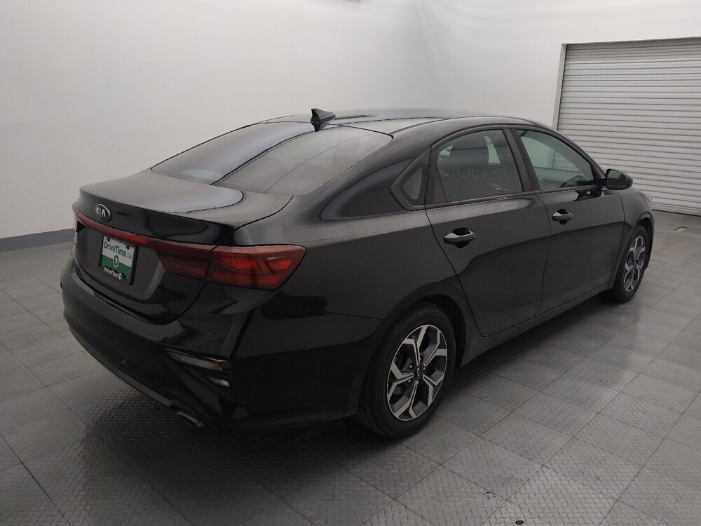 2019 Kia Forte in Houston, TX 77074 - 18096815 9