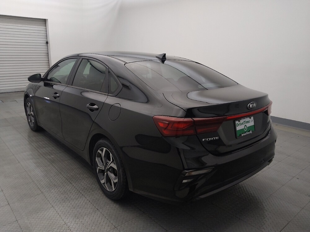 2019 Kia Forte in Houston, TX 77074 - 18096815 5