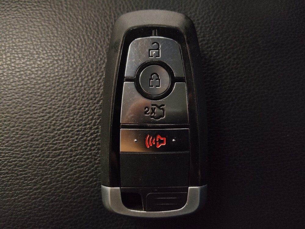 2017 Ford Fusion in Houston, TX 77060 - 18096817 32