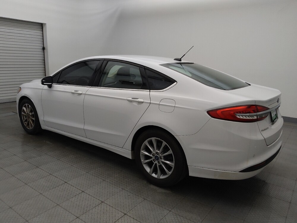 2017 Ford Fusion in Houston, TX 77060 - 18096817 3