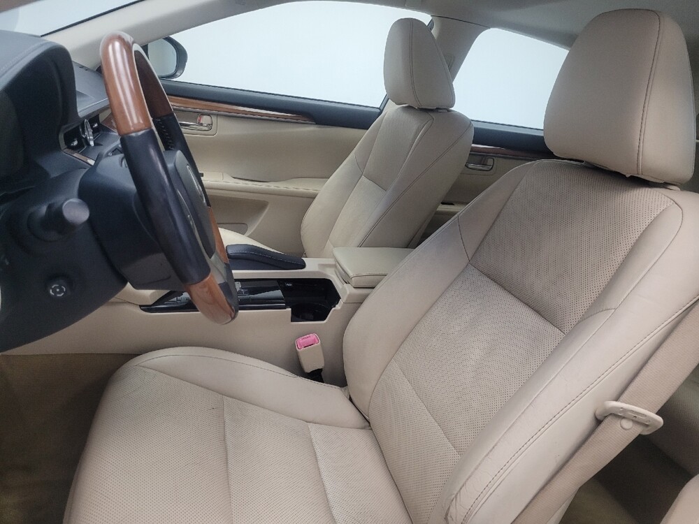 2014 Lexus ES 300h in Indianapolis, IN 46219 - 18096825 17