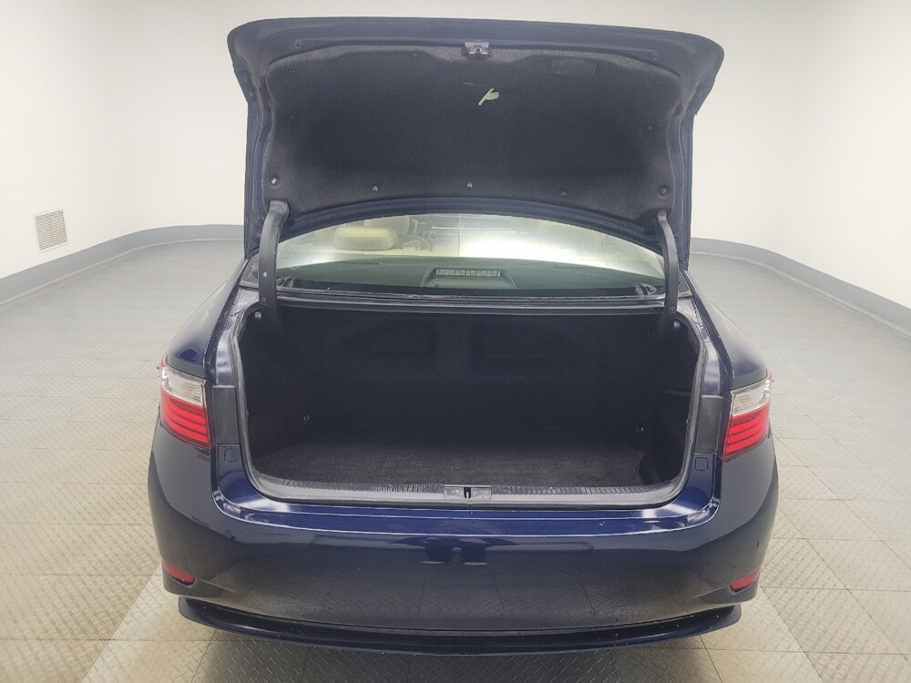 2014 Lexus ES 300h in Indianapolis, IN 46219 - 18096825 29