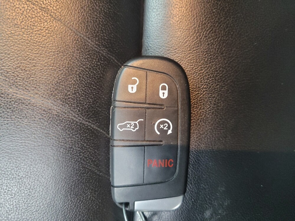 2019 Jeep Grand Cherokee in Indianapolis, IN 46222 - 18096829 32