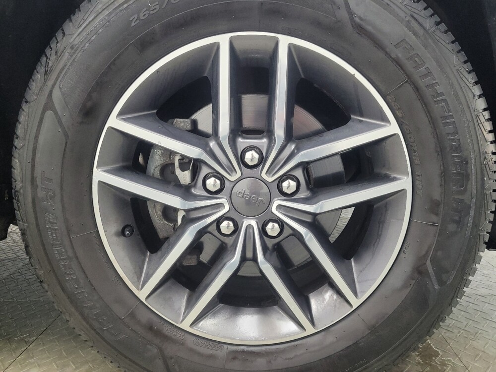 2019 Jeep Grand Cherokee in Indianapolis, IN 46222 - 18096829 31