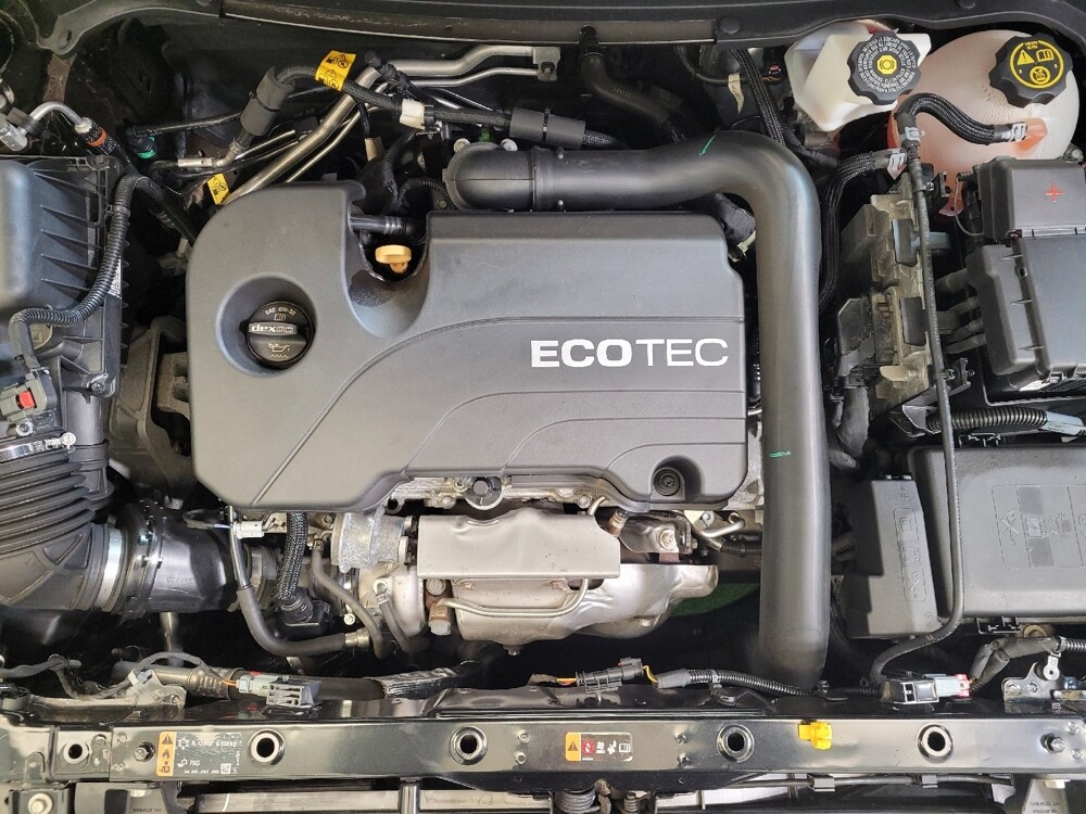 2021 Chevrolet Equinox in Lexington, KY 40509 - 18096833 30