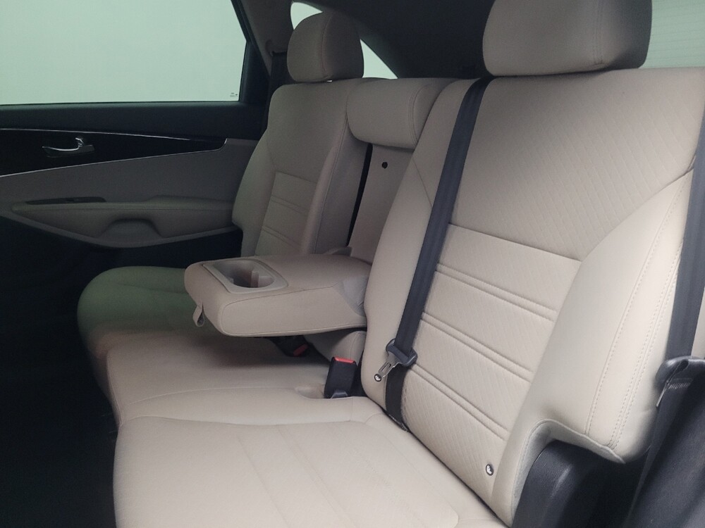 2019 Kia Sorento in Stone Mountain, GA 30083 - 18096836 18