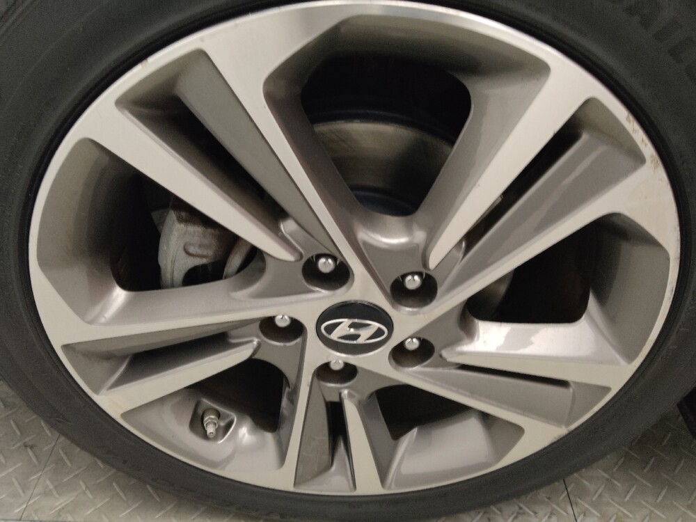 2017 Hyundai Elantra in Jackson, MS 39211 - 18096844 31