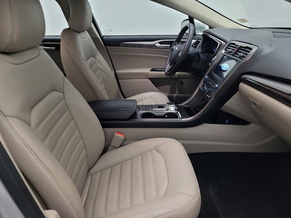 2017 Ford Fusion in Jacksonville, FL 32210 - 18096848 21