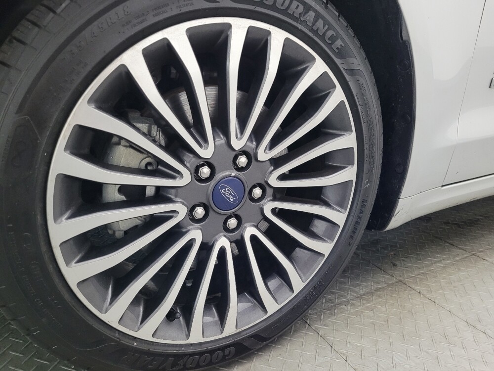 2017 Ford Fusion in Jacksonville, FL 32210 - 18096848 31