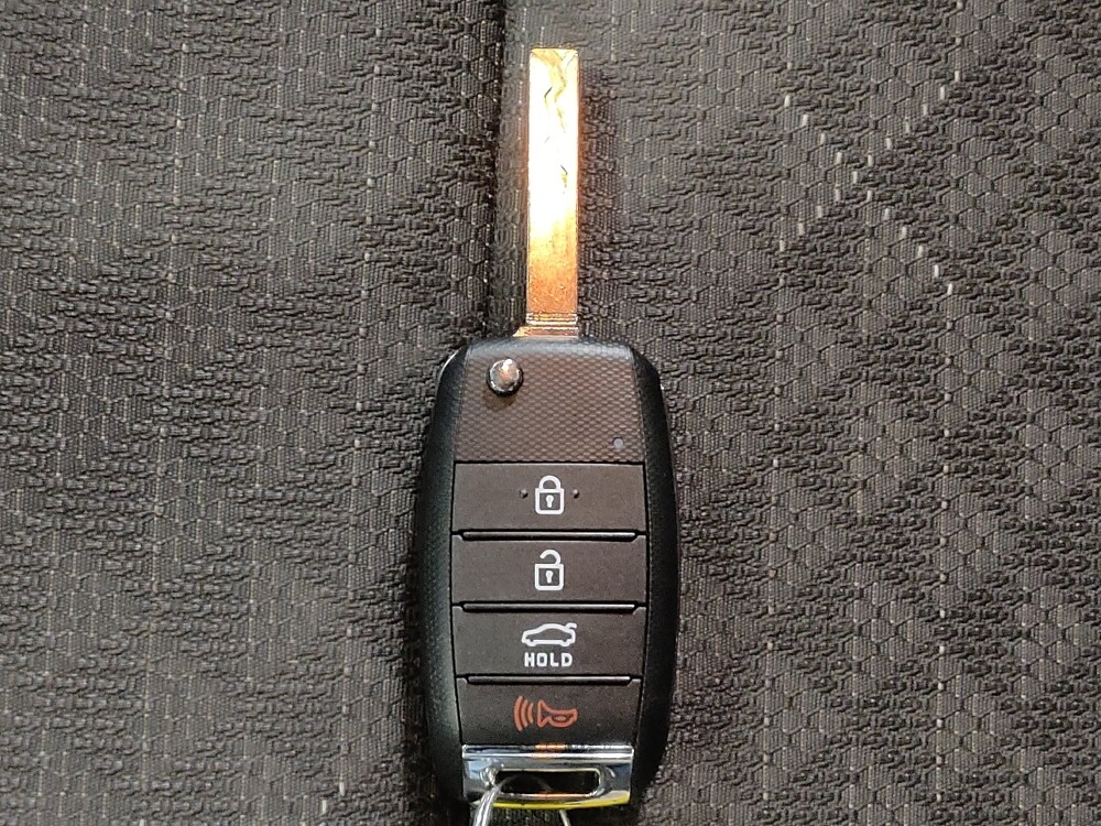 2021 Kia Rio in Arlington, TX 76011 - 18096850 32