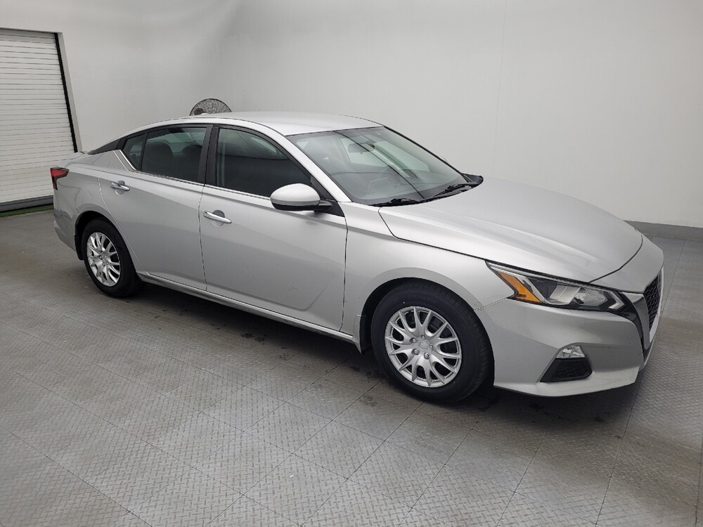 2019 Nissan Altima in Columbia, SC 29210 - 18096855 11