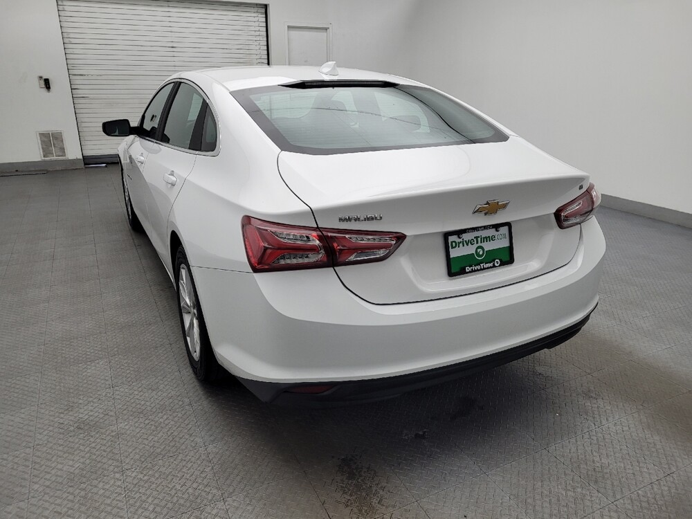 2019 Chevrolet Malibu in Columbia, SC 29210 - 18096858 6