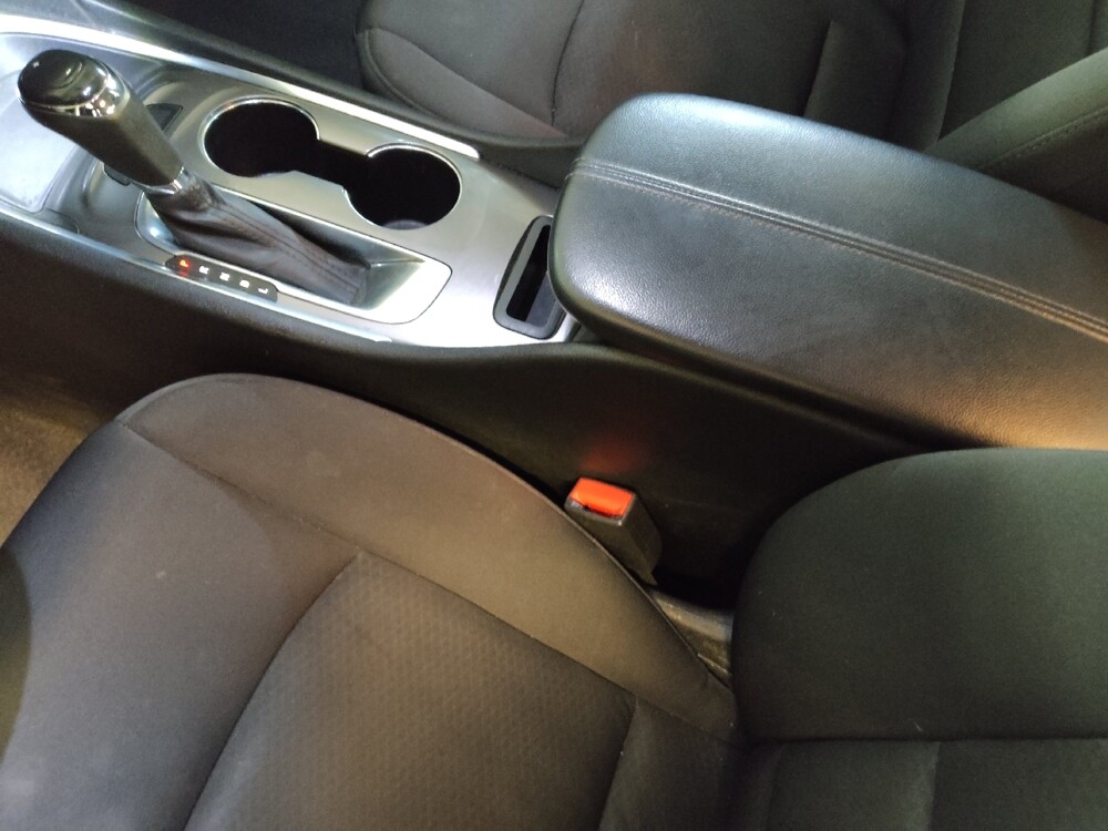 2019 Chevrolet Malibu in Columbia, SC 29210 - 18096858 26