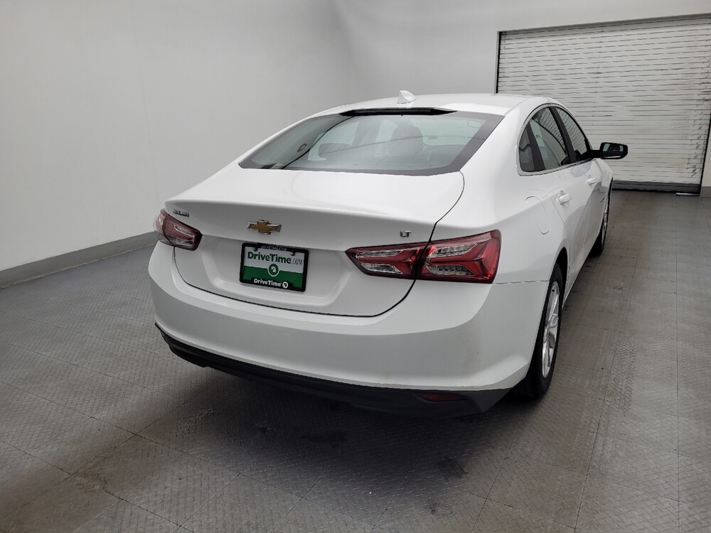 2019 Chevrolet Malibu in Columbia, SC 29210 - 18096858 7