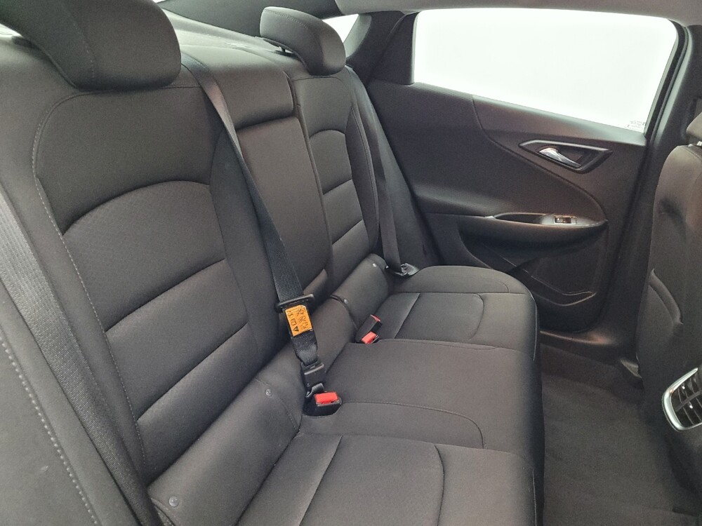 2019 Chevrolet Malibu in Columbia, SC 29210 - 18096858 19