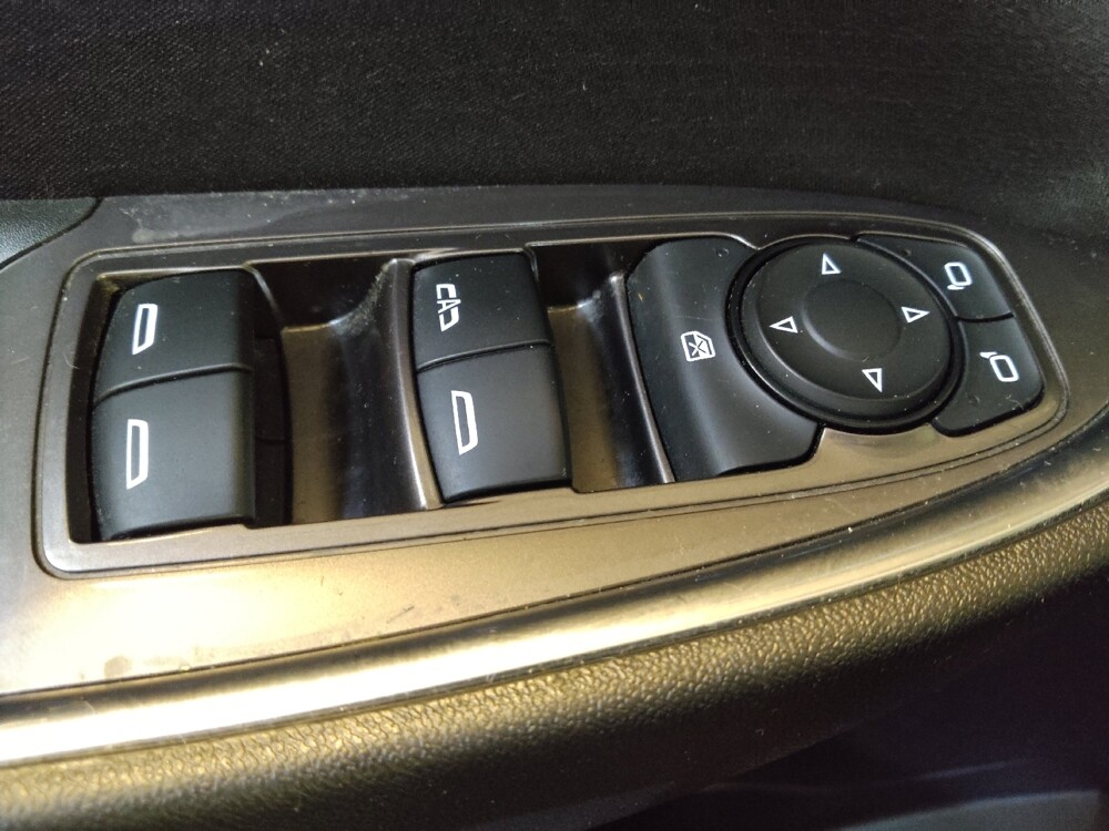 2019 Chevrolet Malibu in Columbia, SC 29210 - 18096858 27