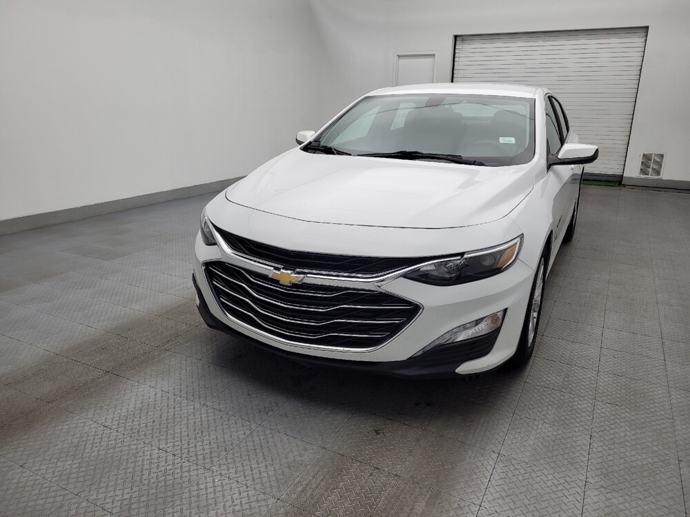 2019 Chevrolet Malibu in Columbia, SC 29210 - 18096858 15