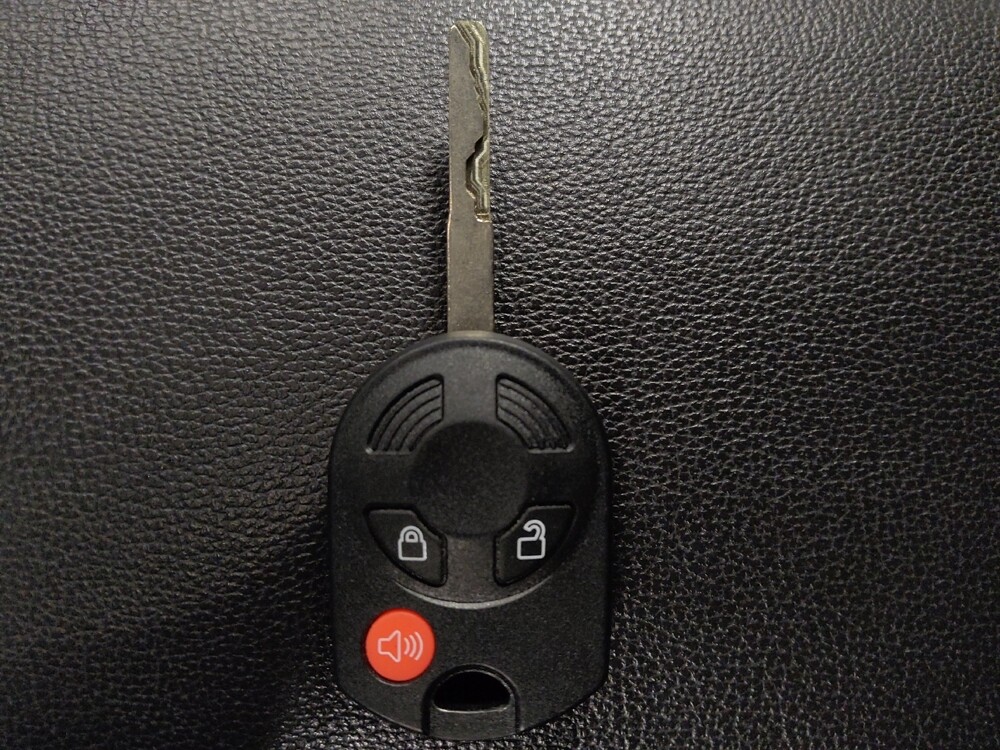 2018 Ford Escape in Houston, TX 77060 - 18096860 32