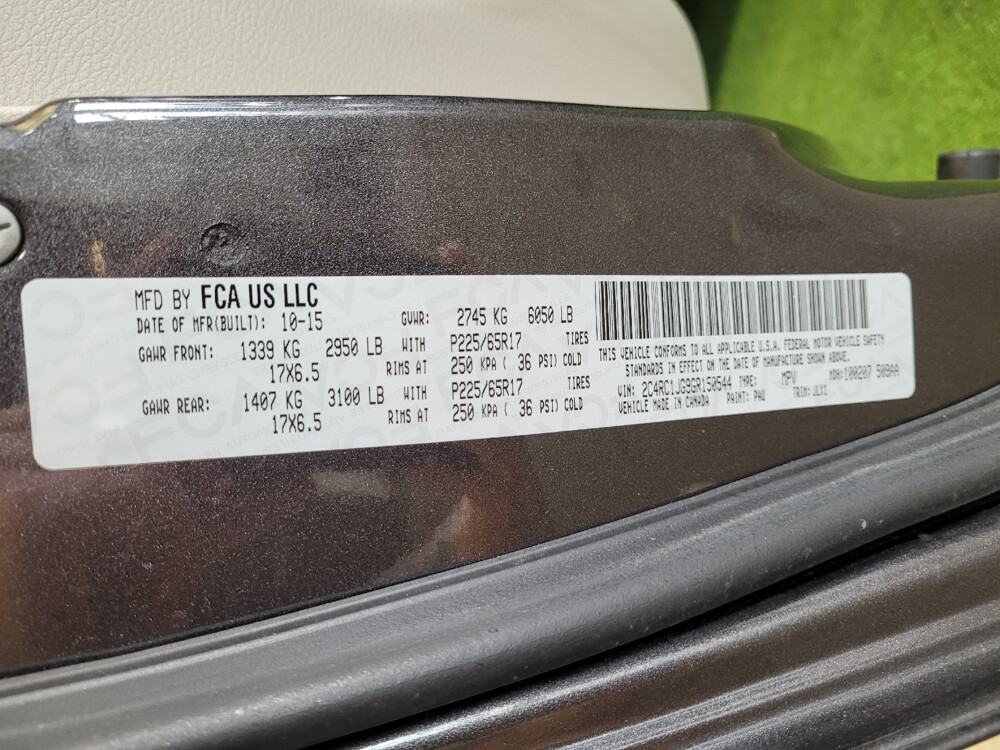 2016 Chrysler Town & Country in Louisville, KY 40258 - 18096867 33