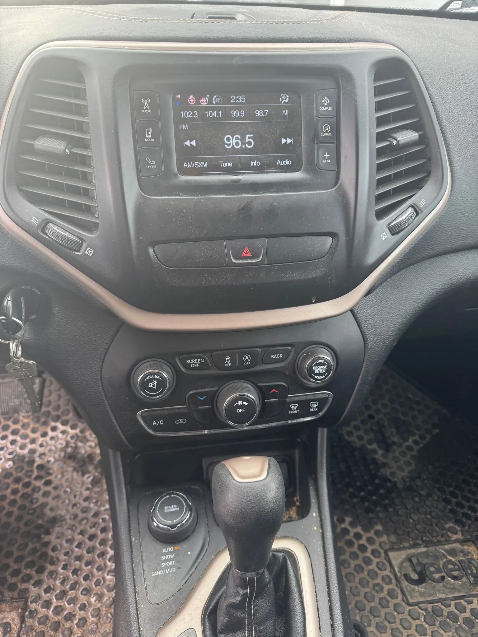 2018 Jeep Cherokee in Wadena, MN 56482 - 18096871 9