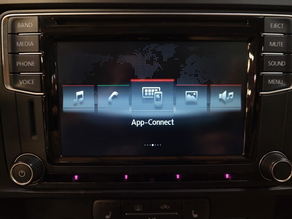 2017 Volkswagen Jetta in Downey, CA 90241 - 18096876 25