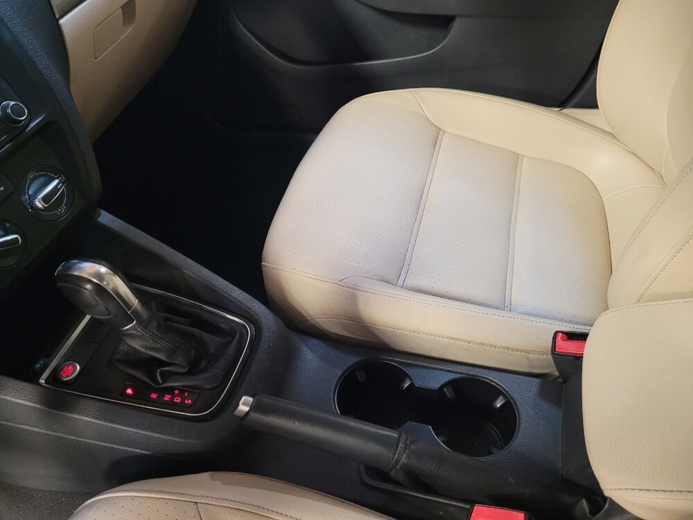 2017 Volkswagen Jetta in Downey, CA 90241 - 18096876 26