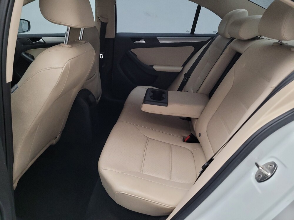 2017 Volkswagen Jetta in Downey, CA 90241 - 18096876 18