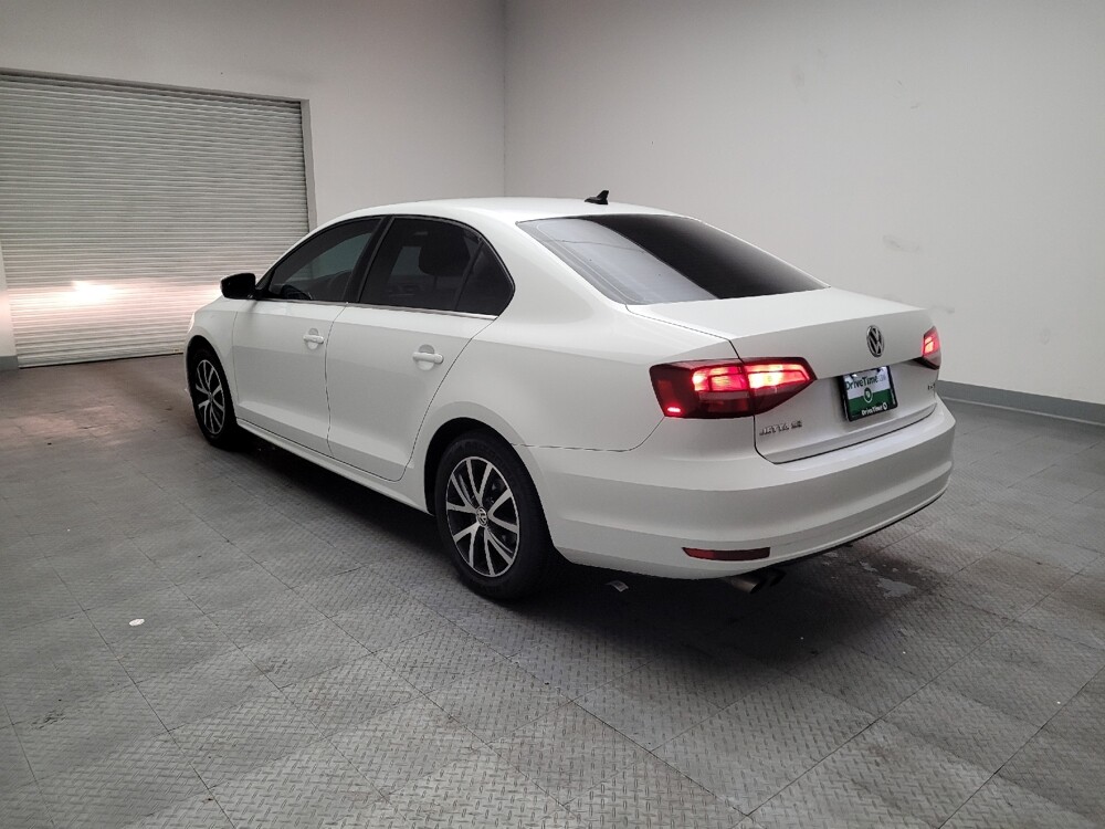 2017 Volkswagen Jetta in Downey, CA 90241 - 18096876 5