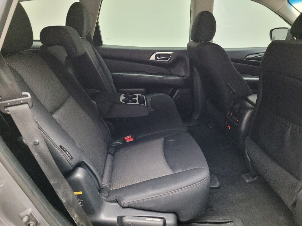 2020 Nissan Pathfinder in Downey, CA 90241 - 18096877 19