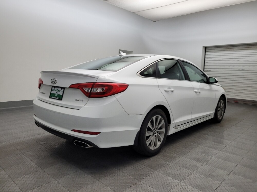 2016 Hyundai Sonata in Albuquerque, NM 87113 - 18096880 9