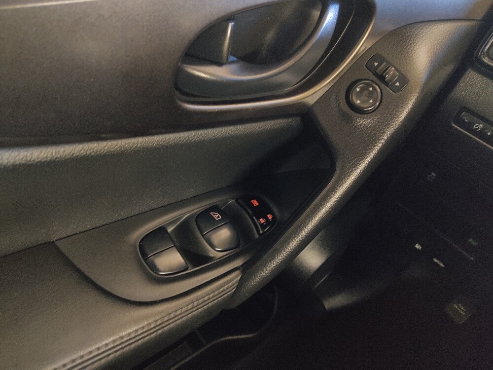 2019 Nissan Rogue Sport in Union City, GA 30291 - 18096881 27