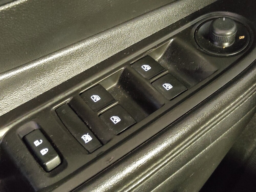 2020 Buick Encore in Live Oak, TX 78233 - 18096883 27