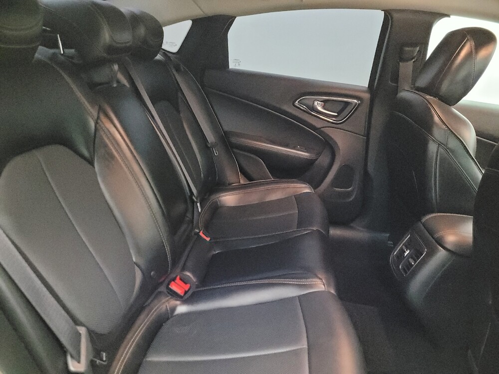 2016 Chrysler 200 in Albuquerque, NM 87123 - 18096885 19