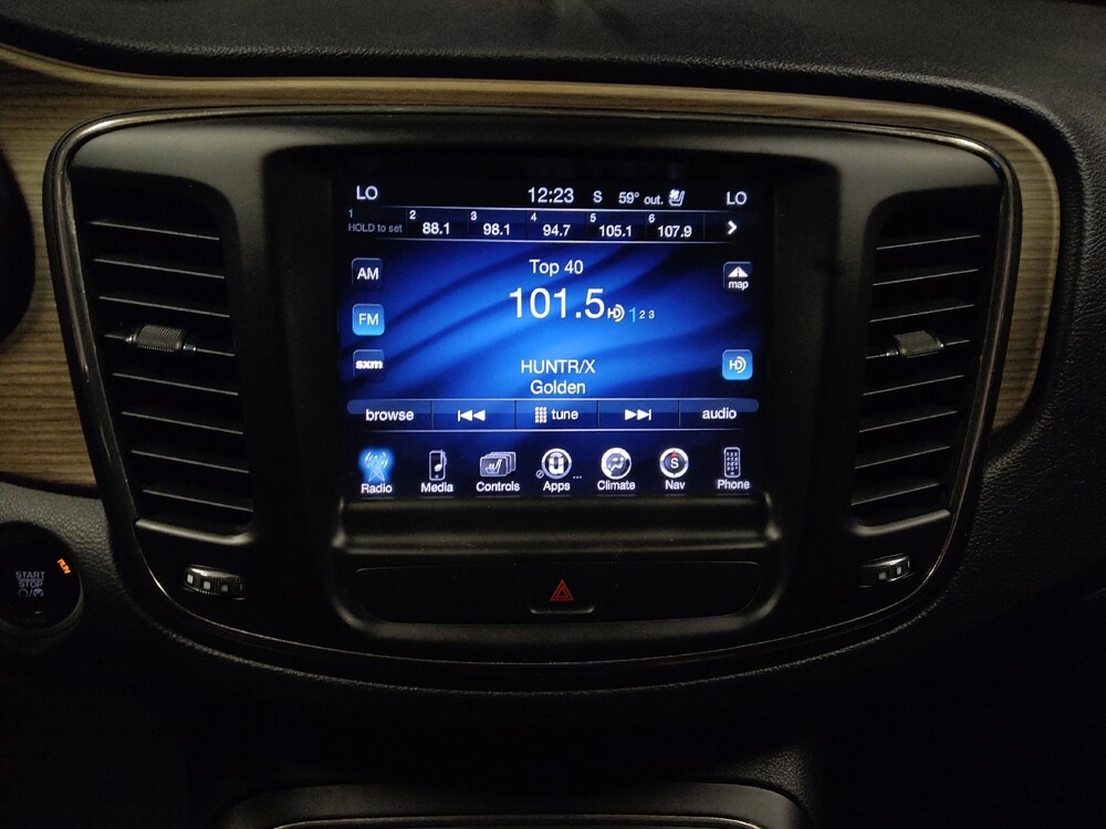 2016 Chrysler 200 in Albuquerque, NM 87123 - 18096885 25