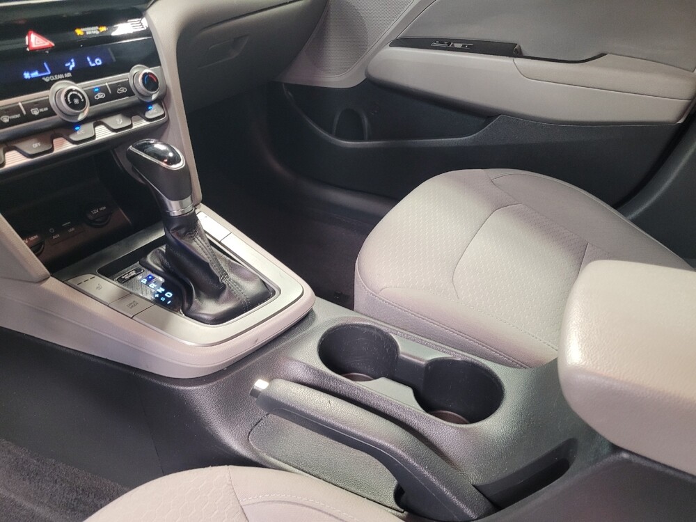 2020 Hyundai Elantra in Knoxville, TN 37923 - 18096886 26