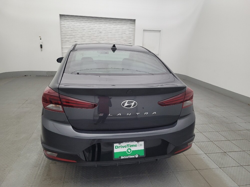 2020 Hyundai Elantra in Knoxville, TN 37923 - 18096886 6
