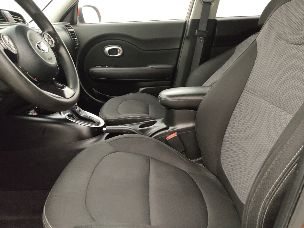 2019 Kia Soul in Charleston, SC 29414 - 18096887 17
