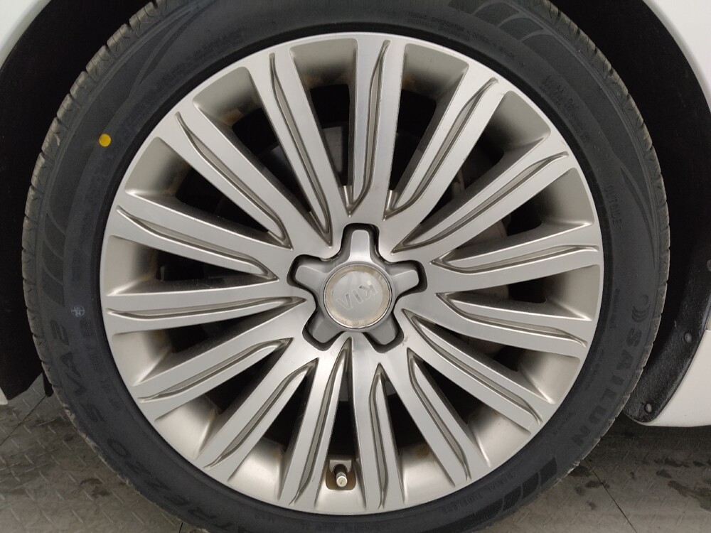 2015 Kia K900 in Tallahassee, FL 32304 - 18096888 31