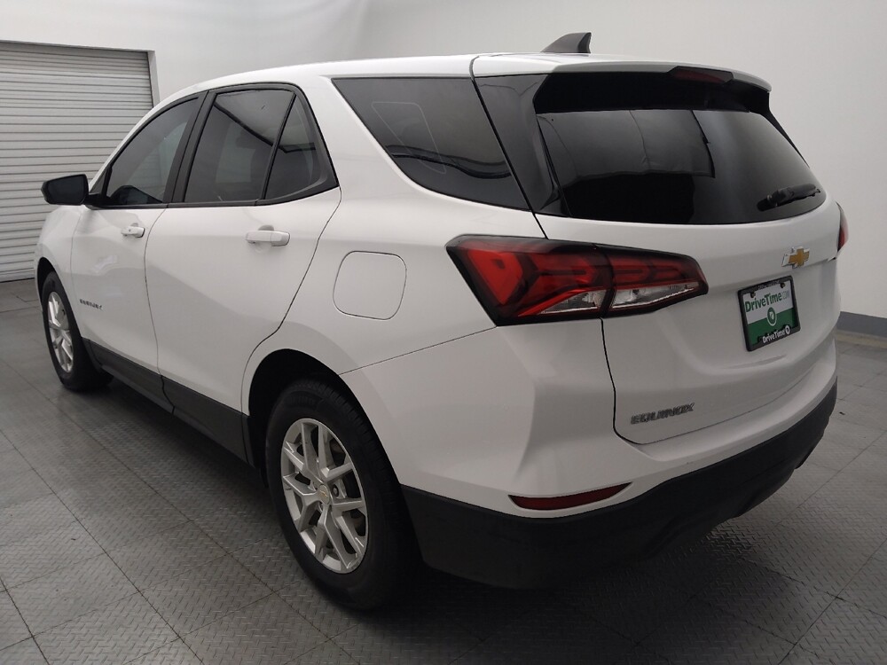 2022 Chevrolet Equinox in Live Oak, TX 78233 - 18096892 5