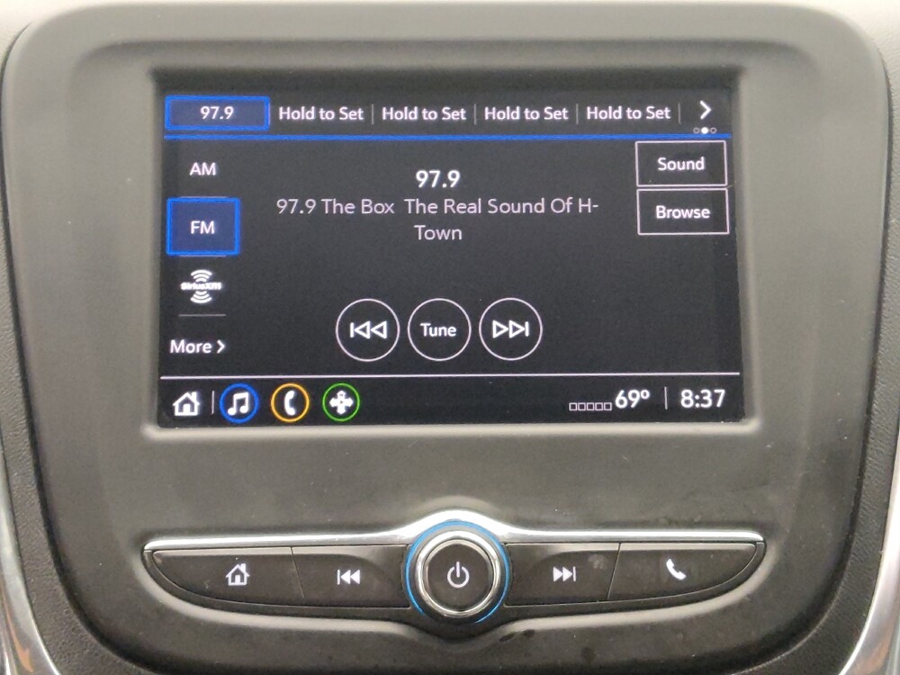 2022 Chevrolet Equinox in Live Oak, TX 78233 - 18096892 25