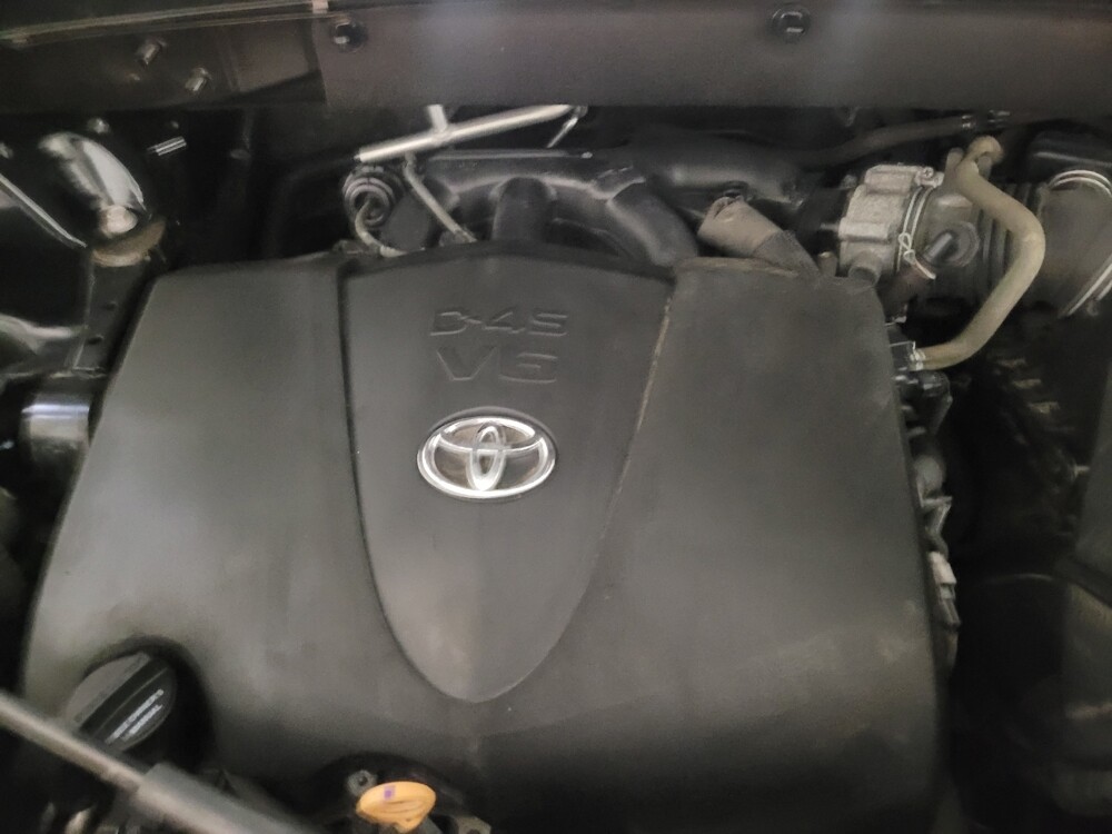 2019 Toyota Highlander in Williamstown, NJ 8094 - 18096897 30
