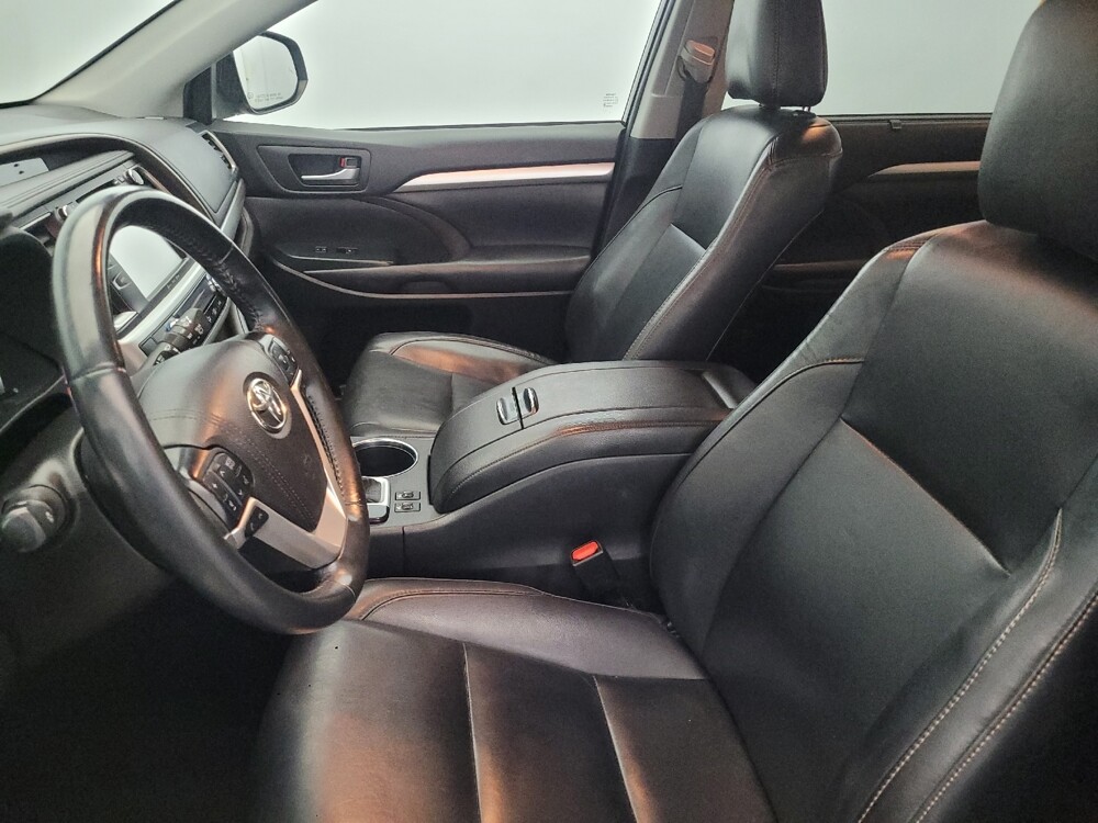 2019 Toyota Highlander in Williamstown, NJ 8094 - 18096897 17