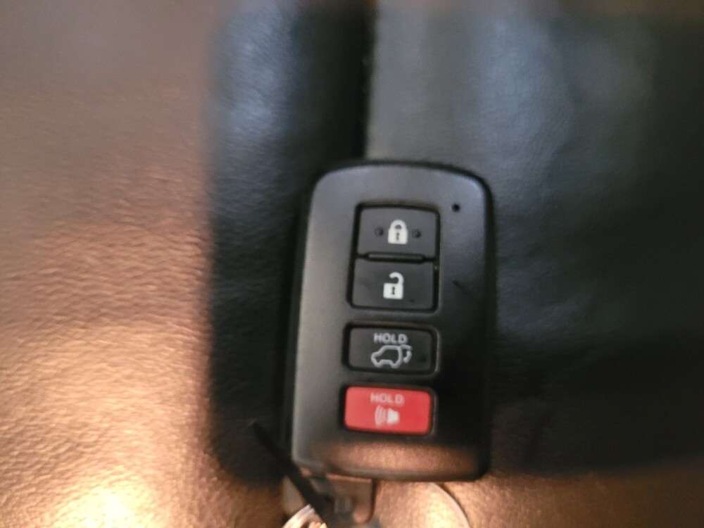 2019 Toyota Highlander in Williamstown, NJ 8094 - 18096897 32