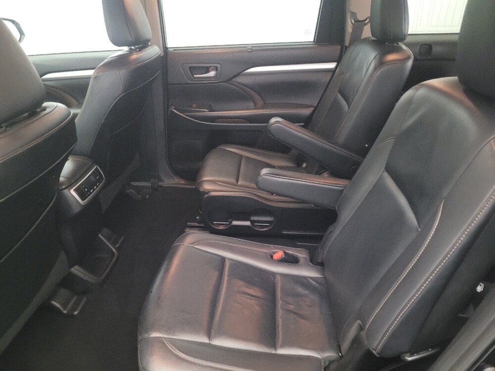 2019 Toyota Highlander in Williamstown, NJ 8094 - 18096897 18