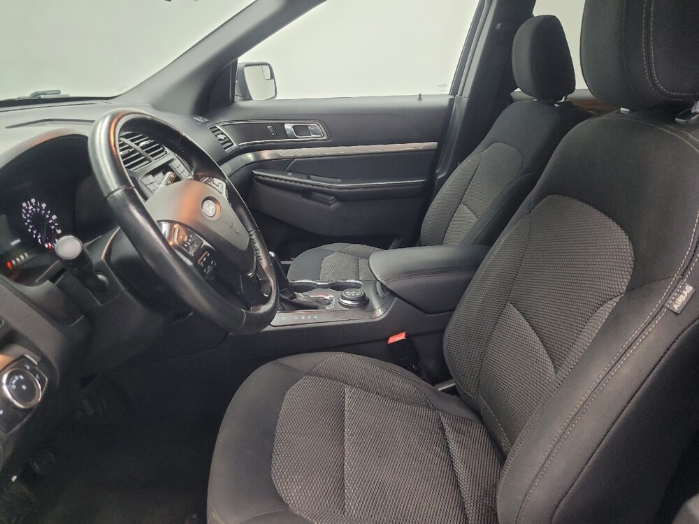 2018 Ford Explorer in Indianapolis, IN 46219 - 18096898 17