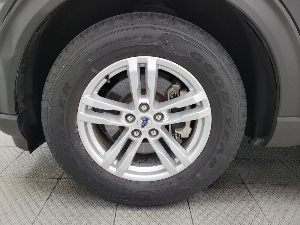 2020 Ford Explorer in Mesa, AZ 85210 - 18096900 31